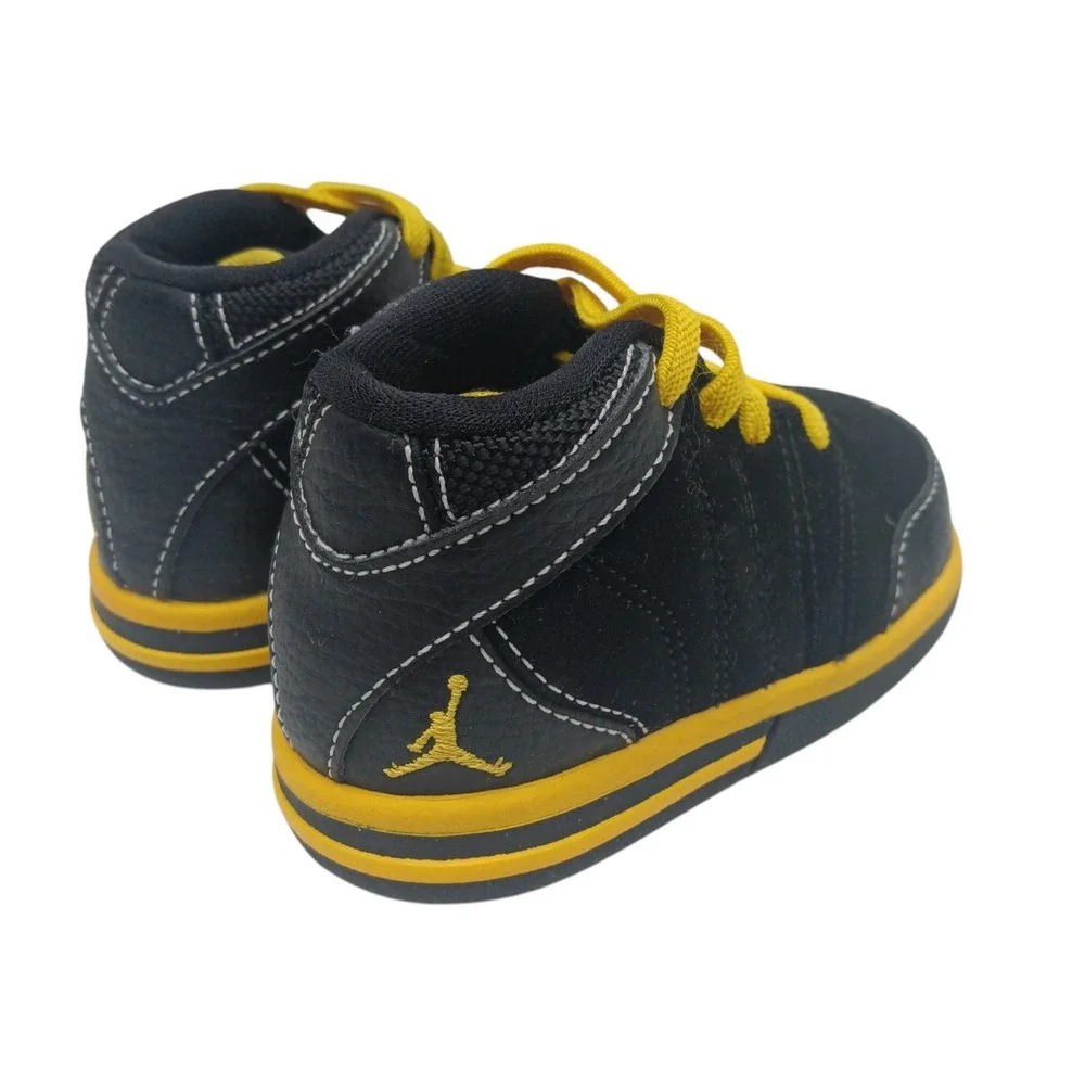 Jordan Toddler Sneakers Black Yellow Lace Up Shoes Size 4C‎